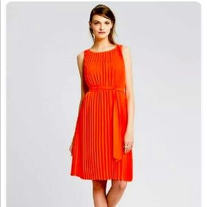 *NWT* Banana Republic Pleated Sleeveless Dress w/Belt